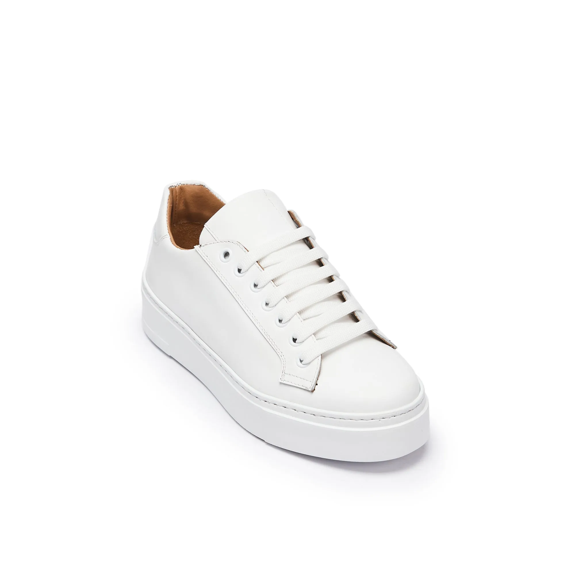 Classic lace-up sneaker white