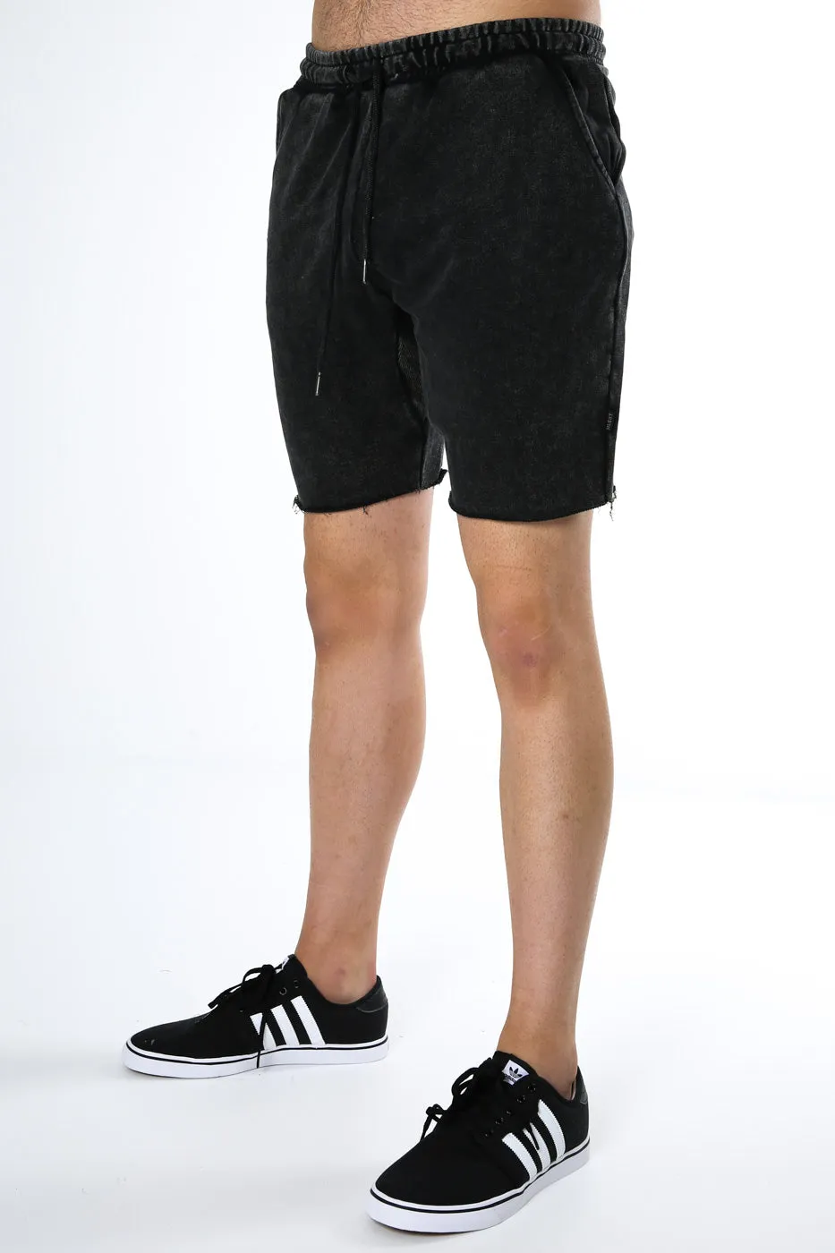 Core Fleece Short Washed Black