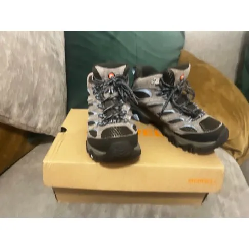 Merrell Moab 3 Mid Hiking Boots Women's 8.5