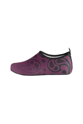 Scrolling Waves Women's Slip-On Water Shoes