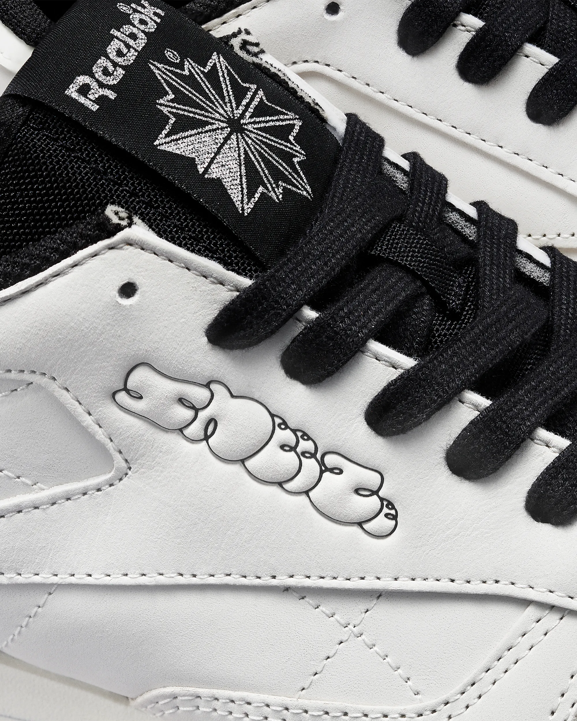 Sneeze Classic Leather - White / Chalk / Black